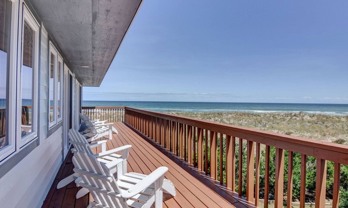 Wrightsville Beach House | Rare Updated Oceanfront Wrightsville Beach Home