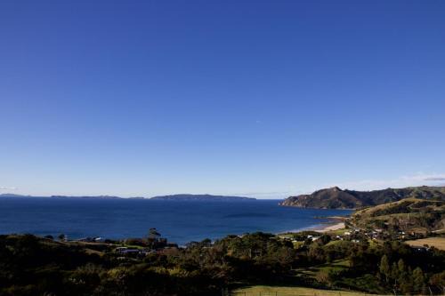 Rings Beach Apartment | Rawhiti Cottage at Kaeppeli's