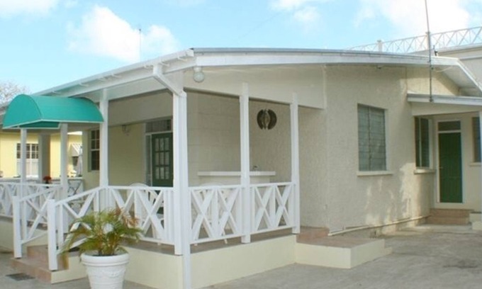 Worthing Villa | Reach Out and Touch Barbados