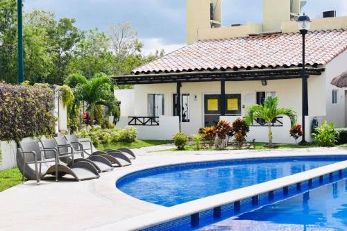 Puerto Juarez Apartment | Real Ibiza Plus by Hotel Colibri Creel