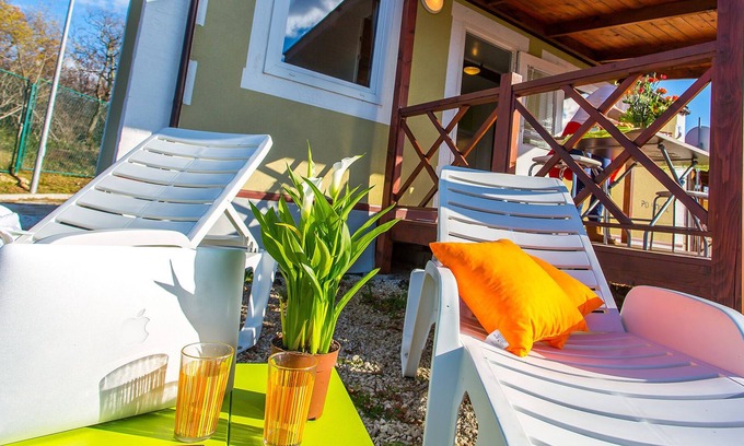 Zelena House | Real little houses full of charm in the middle of Zelena Laguna