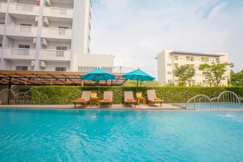 Phuket Hotel | Recenta Phuket Suanluang