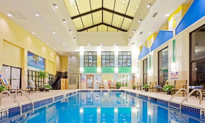 Englewood House | Recharge at our business room in Englewood