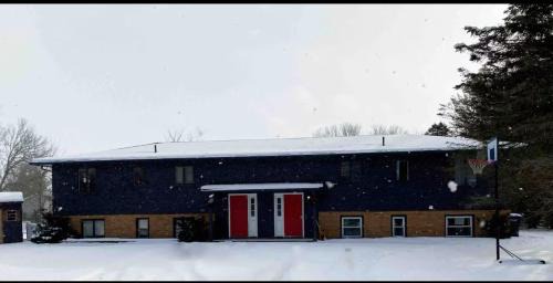 Ellicottville Apartment | Red door retreat