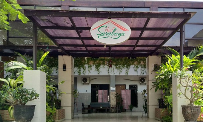 Sumenep House | RedDoorz @ Hotel Surabaya Sumenep