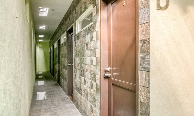 Melawai House | RedDoorz @ Panglima Polim 2
