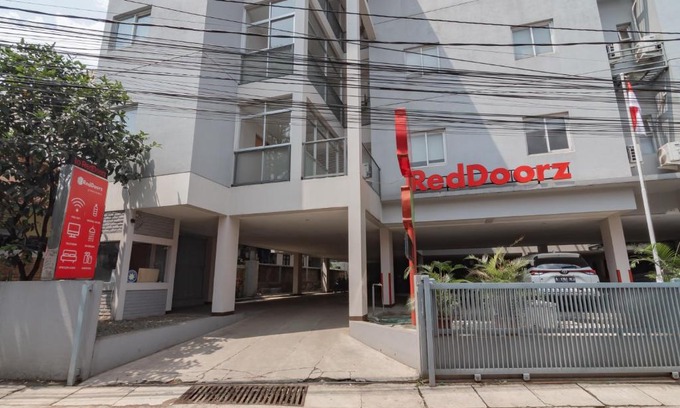 Dago Hotel | RedDoorz Plus @ Dago Pojok 3