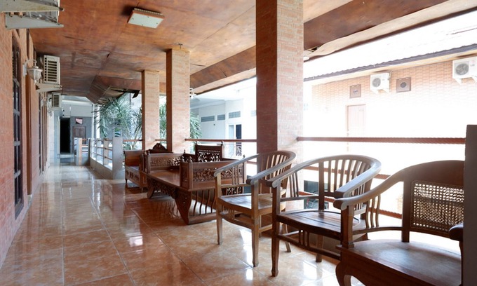 Kendari House | RedDoorz Plus near Haluoleo University
