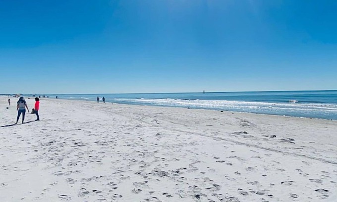 North Redington Beach Condo | Redington on the Beach Sea Rocket WiFi Parking 14