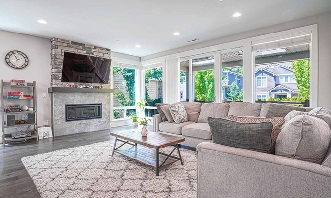 Education Hill House | Redmond Family Home near Serene Sammamish Valley