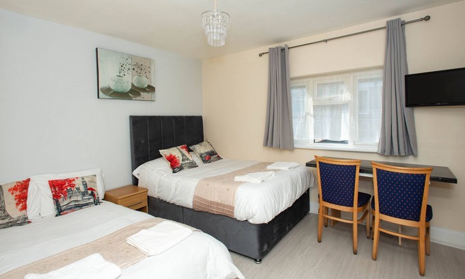 London Borough of Bromley Apartment | *Reduced Rates* London Studio Accommodation Approx. 20-25 Mins to London Bridge