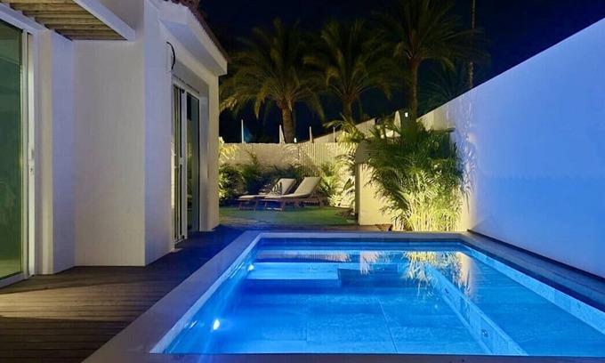Playa del Ingles Ski Chalet | Refurbished tropical house with a caribbean private pool