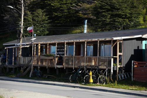 Puerto Williams House | Refugio Jemmy Button