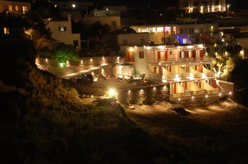 Drafaki House | Regal View