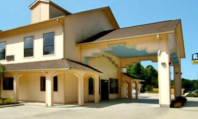 Humble Hotel | Regency Inn & Suites