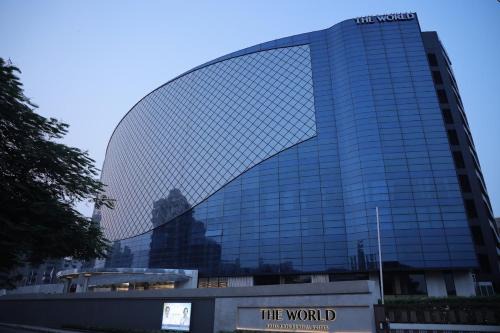 Surat Hotel | Regenta - The World Surat