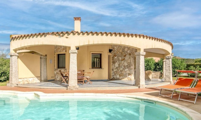Costa Rei Villa | Rei Sole Villa 6 beds with private pool