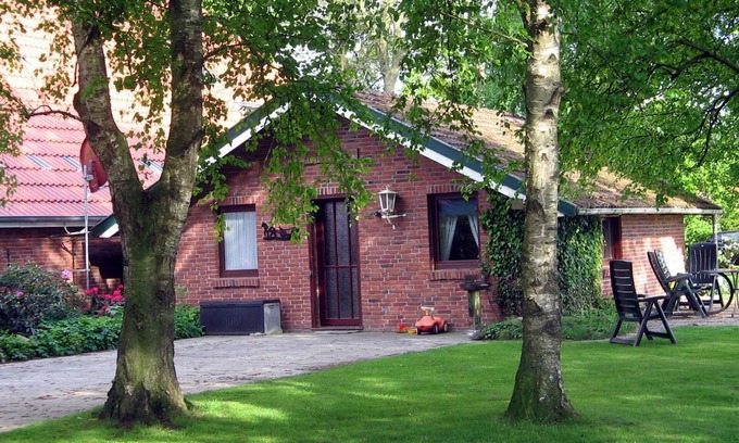 Detern Apartment | Reiterhaus - Ferienhof Am Birkensee, 55125