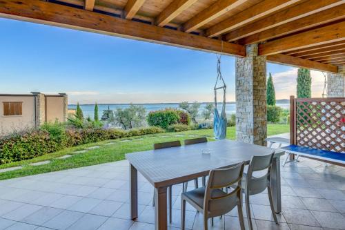 Moniga del Garda Apartment | Relais Rosa Dei Venti -Ciao Vacanze-