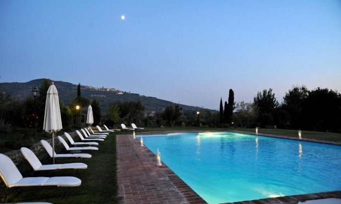 San Pietro a Cegliolo Hotel | Relais Villa Baldelli