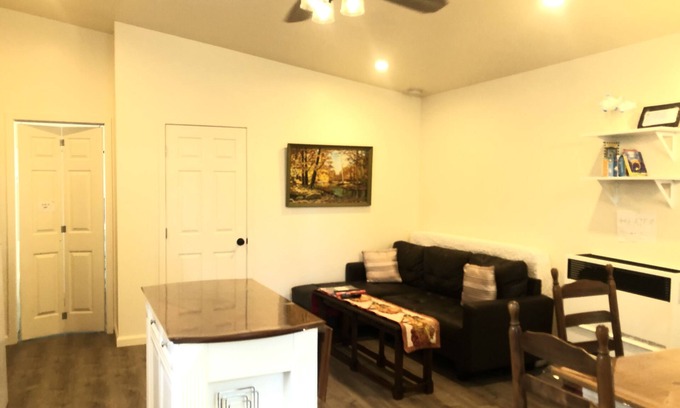 Atascadero House | Relax and enjoy the peaceful oasis in beautiful central costal California n