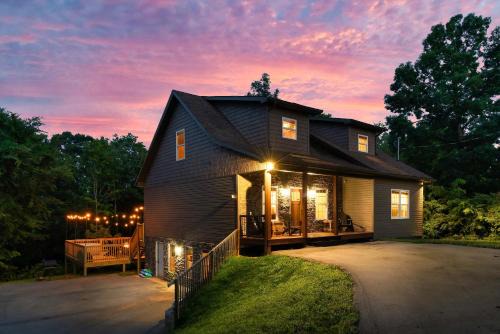 Sevierville House | Relax and Recharge Sauna Hot Tub and Gym