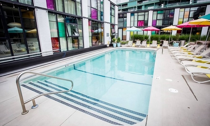 West Fens Hotel | Relax and Unwind! Near Boston Common! Pets are Welcome! Valet Parking, Pool!