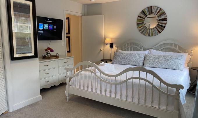 Charleston House | Relax in this Cozy Property Located Close to EVERYTHING