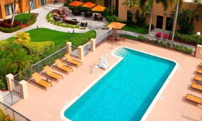Boca Raton Hotel | Relaxation and Fun in the Sun! Pet-Friendly, Explore the Local Area, Pool!