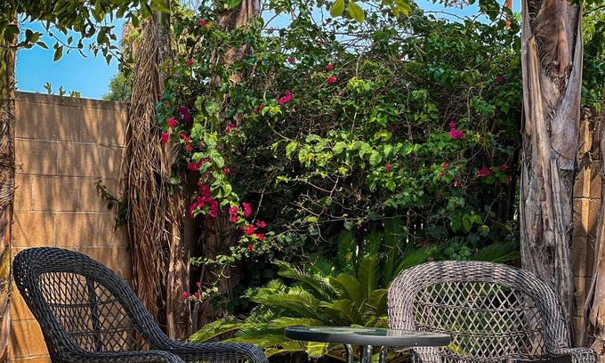 East Whittier House | Relaxed Bungalow in Los Angeles County