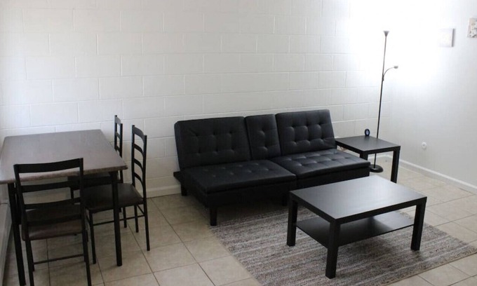Northridge Apartment | Relaxing 1-Bedroom Apartment In Dayton
