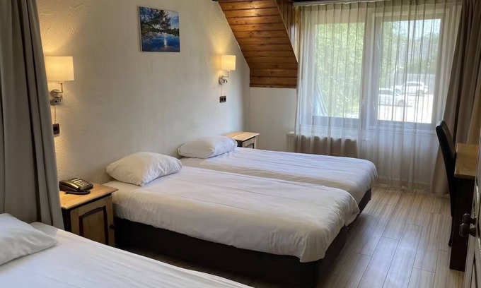 Lekkerkerk Hotel | Relaxing Escape with Free Parking, Outdoor Pool, Sauna & Dining on the Terrace