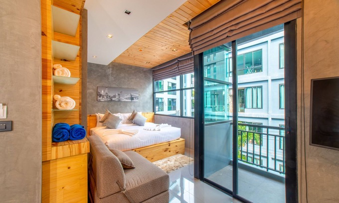 Nai Harn Condo | Relife Windy by space A306