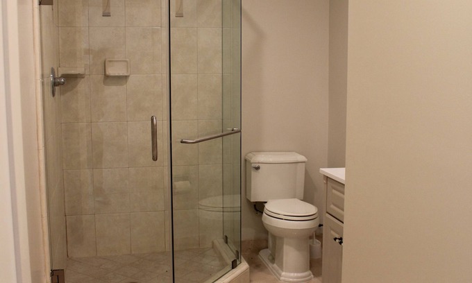 Downey Villa | Remodeled 4-bedrooms house w/AC and WiFi in one of the Prestige areas of Downey