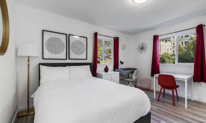 New Tacoma Apartment | Remodeled Studio in Heart of DT Tacoma - 5