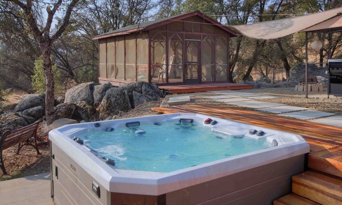 Mariposa House | Remote Work Special Hideout Totokon