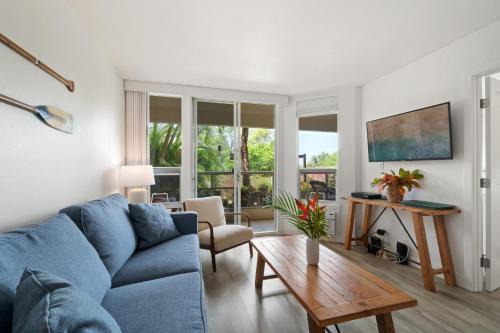Kihei Apartment | Renovated Condo - 3 Min Walk to Toes in the Sand!