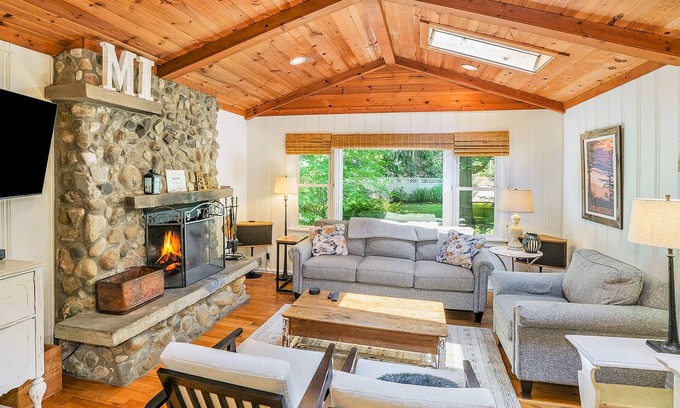 Lakeside House | Renovated home w/firepit, patio, WiFi & private association beach 1000 feet away