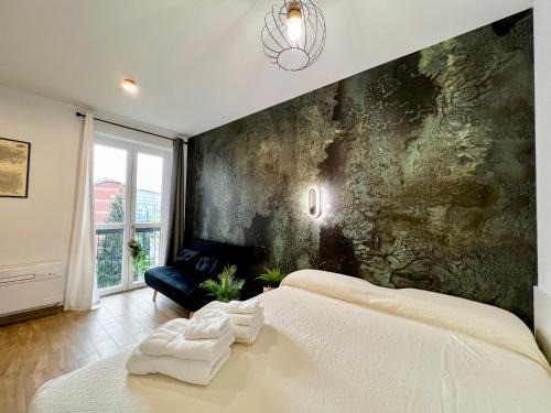Forlanini Apartment | Repetti Suites - Two Adjacent & Independent Apartments 10 minutes to Milan City Centre & Linate Airport