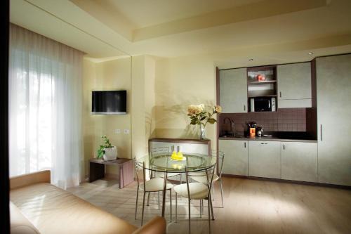 Villamarina Apartment | Residence Elisabetta