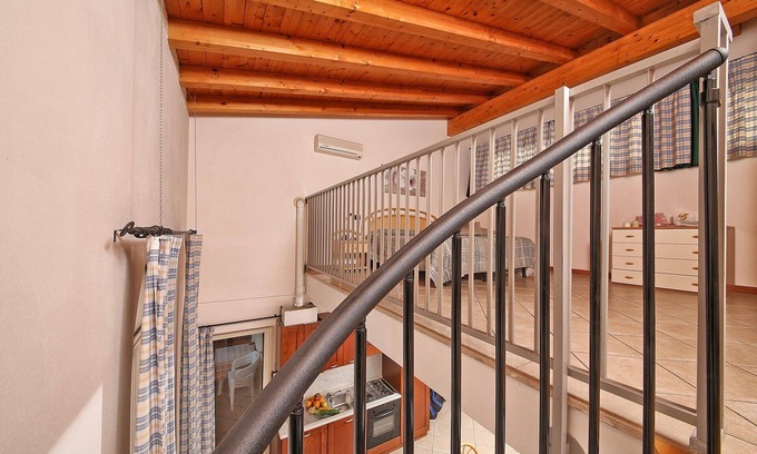 Cunettone-villa House | RESIDENCE IL COLOMBARO ~ THREE-ROOM APARTMENT B21