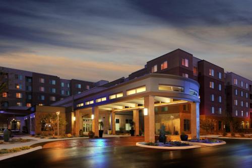 Desert Ridge Hotel | Residence Inn Phoenix Desert View at Mayo Clinic
