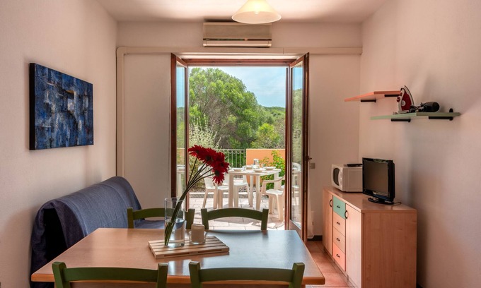 Santa Teresa di Gallura Apartment | Residence Le Pavoncelle