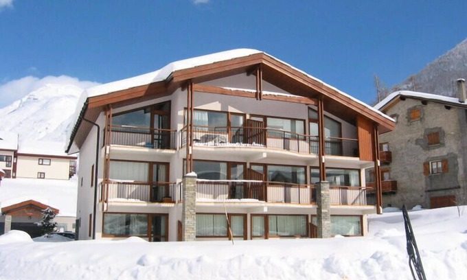 Bessans Apartment | Residence Les Balcons des Curtious * - 2 Rooms Mountain Corner 6 People