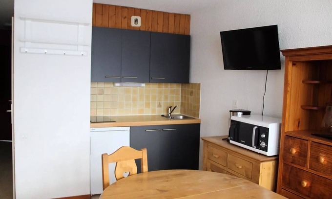 Lanslevillard Apartment | Residence Near Du Bois - Studio for 3 People