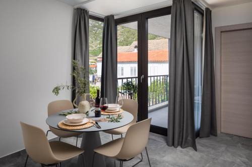 Komiza Apartment | Residence THE ONE - new