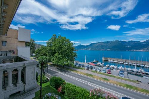 Luino Apartment | Residenza Oleandro Lake View Luino Center - Happy Rentals