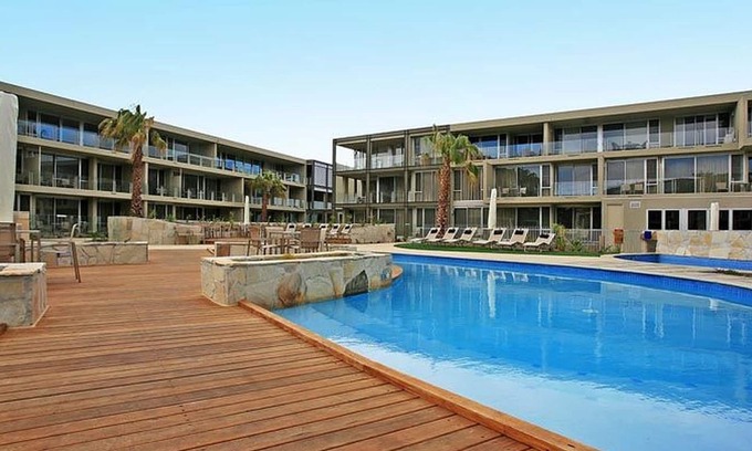 Torquay Apartment | Resort Hotel Room 226