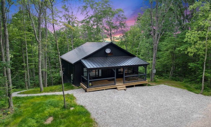 McArthur Cabin | Rest Easy | Hocking Hills
