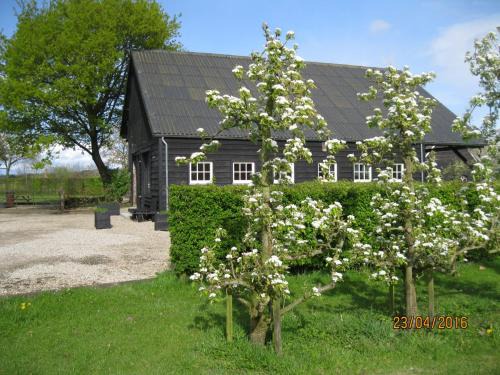 Werkhoven House | Rest & Rust